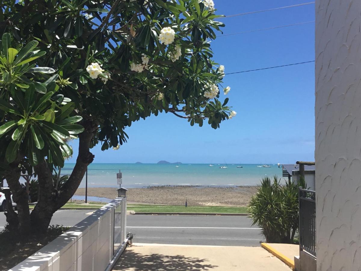 Whitsunday Waterfront Apartments Airlie Beach Zewnętrze zdjęcie