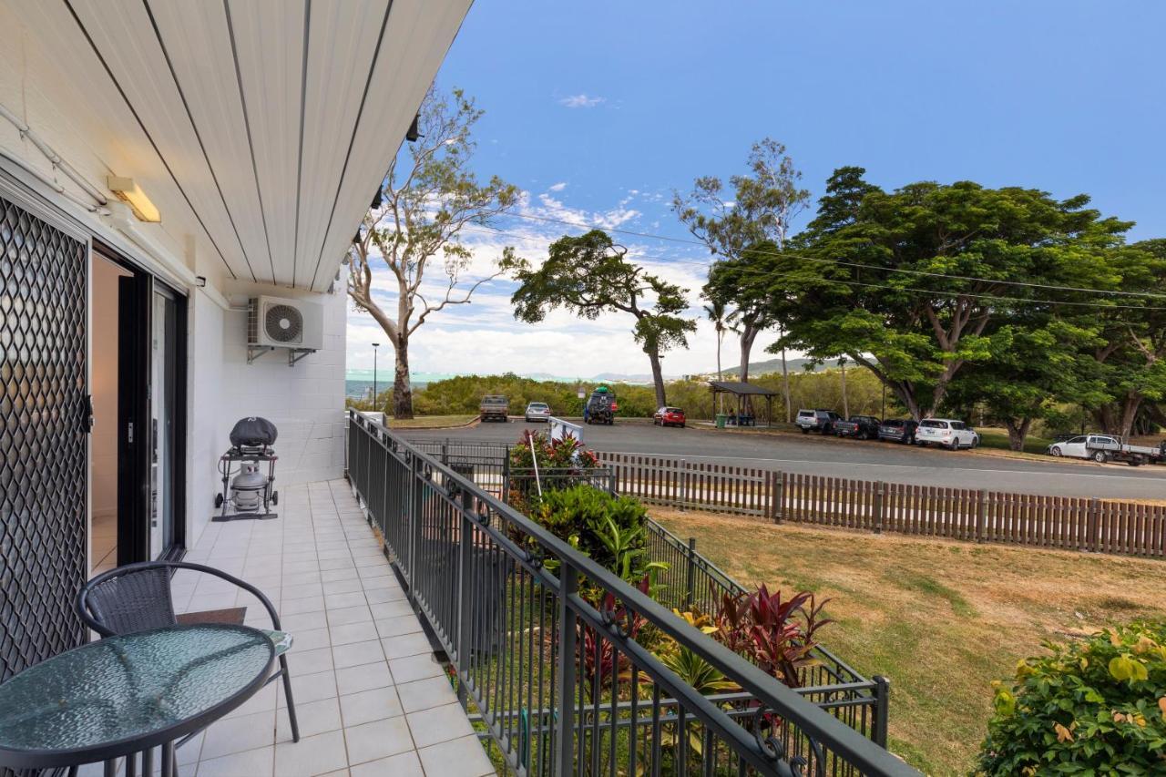 Whitsunday Waterfront Apartments Airlie Beach Zewnętrze zdjęcie