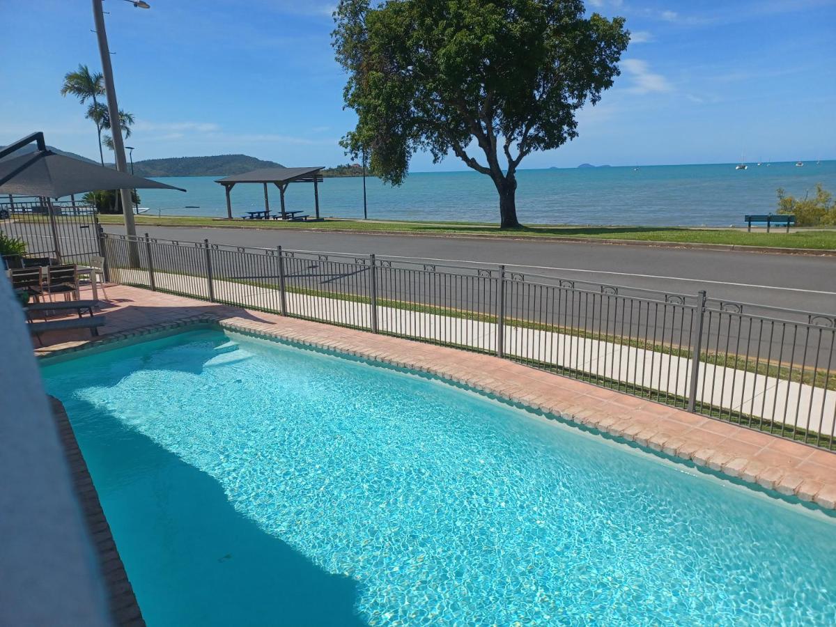 Whitsunday Waterfront Apartments Airlie Beach Zewnętrze zdjęcie