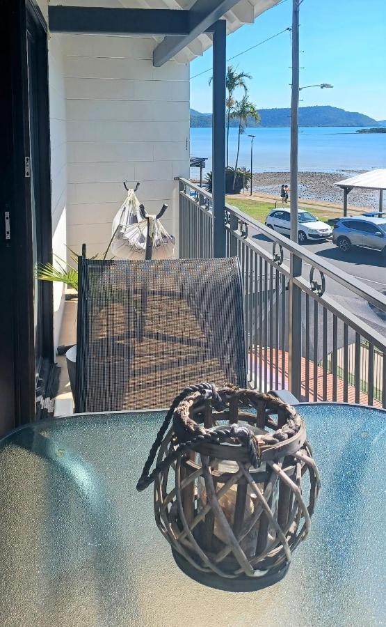 Whitsunday Waterfront Apartments Airlie Beach Zewnętrze zdjęcie