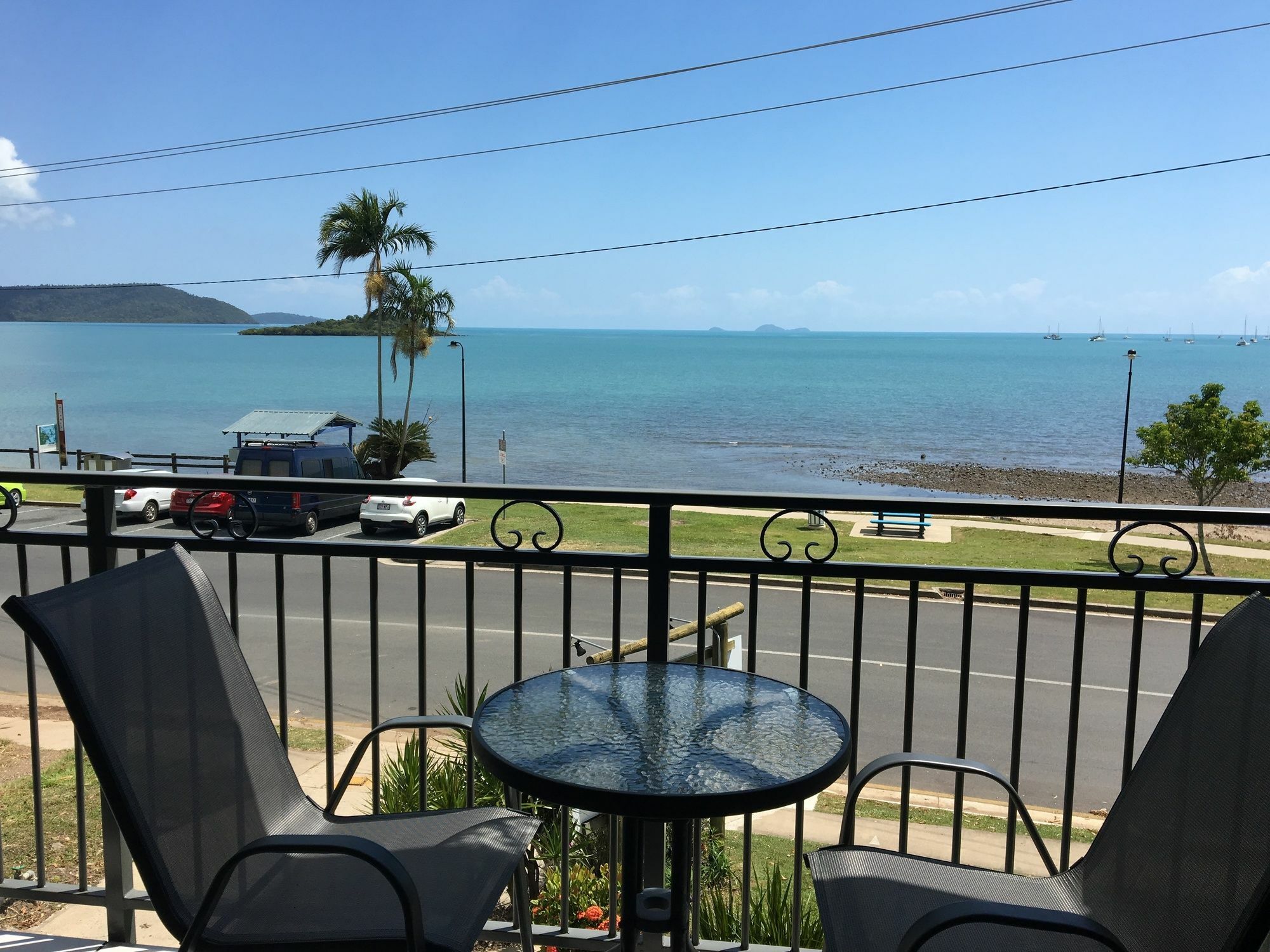 Whitsunday Waterfront Apartments Airlie Beach Zewnętrze zdjęcie